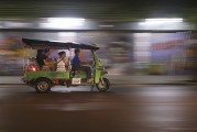 夢中購車之旅，夢中購車之旅，探索夢幻般的購車體驗