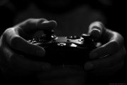 PS4免費(fèi)游戲，是否真的多？，PS4免費(fèi)游戲數(shù)量真的多嗎？真相揭示