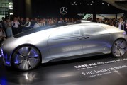 重慶開展車網(wǎng)互動應(yīng)用，新能源汽車反向?yàn)殡娋W(wǎng)送電！比亞迪漲超4%，智能電動車ETF（516380）盤中上探2.81%