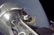 特大新聞，我國(guó)成功發(fā)射新一代導(dǎo)航衛(wèi)星，開啟太空導(dǎo)航新時(shí)代，我國(guó)新一代導(dǎo)航衛(wèi)星成功發(fā)射，引領(lǐng)太空導(dǎo)航新時(shí)代