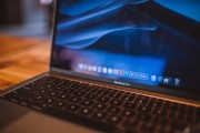 Win7系統(tǒng)下注冊表刪除教程，輕松掌握注冊表清理技巧，輕松學(xué)會Win7系統(tǒng)注冊表刪除與清理技巧