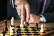免費游戲盈利模式，一種新型商業(yè)模式的探索與實踐，付費游戲玩家，游戲盈利模式的新探索與實踐
