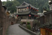 從拼多多平臺(tái)到鳳凰古城的網(wǎng)絡(luò)流量提升之路——以湖南省吉首市為例，拼多多助力湖南吉首鳳凰古城熱度提升