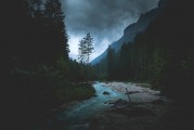 夢(mèng)中的青山，心靈的寄托與自然的呼喚，夢(mèng)中的青山，心靈的寄托與自然的呼喚