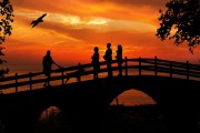 古風(fēng)游戲免費(fèi)探索，自由的天空，古風(fēng)大世界，無盡探索自由!