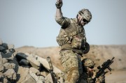 自由、榮譽(yù)與青春——揭秘當(dāng)兵游戲的江湖之秘，體驗軍人生活，當(dāng)兵游戲的秘密江湖探索