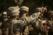 免費游戲中的軍事元素——軍人版的使命召喚，軍人版使命召喚，自由職業(yè)者如何在海量免費游戲中發(fā)揮他們的技能