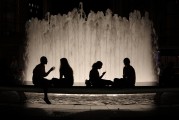 夢(mèng)到別人給我發(fā)紅包的奇幻之旅，夢(mèng)到他人發(fā)紅包的奇幻之旅