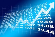 期貨市場(chǎng)的結(jié)算機(jī)制是什么？這種機(jī)制對(duì)投資者的交易策略有何影響？