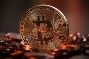 玩游戲也能獲得虛擬貨幣？，游戲賺錢新途徑，虛擬貨幣概念及應用