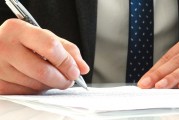 如何評估徽商期貨的？這種評估如何影響選擇？