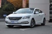 購車時(shí)需要考慮哪些重要的安全因素？