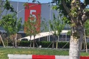 4月交付超2.8萬輛！實(shí)探小米汽車工廠！銷售：訂單大增，交付周期拉長至45周！