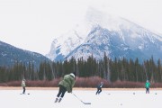 夢到滑雪，一場冬日運(yùn)動的奇妙之旅，冬日滑雪夢，奇妙之旅的探索與冒險