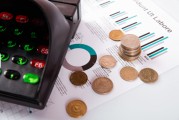 單人月累計(jì)最高提至600萬元，多銀行上調(diào)快捷支付限額適應(yīng)大額消費(fèi)