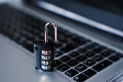 如何通過Google Analytics查詢網(wǎng)站流量？，一鍵掌握Google Analytics網(wǎng)站流量數(shù)據(jù)，提高運營效率