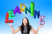 孩子玩游戲，免費的英語學習途徑，讓孩子在游戲中掌握英語技能——免費英語學習平臺推薦