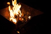 夢到蜂窩煤，一場深邃的內(nèi)心探索，夢探內(nèi)心深處，蜂窩煤的象征意義