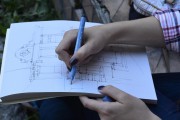 現(xiàn)在讓我們開始教你如何正確使用注冊機(jī)。以下是一個基本的步驟指南，教程，使用注冊機(jī)的基本步驟