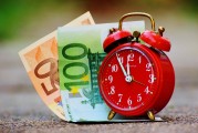 免費(fèi)游戲還能不賺錢嗎？，免費(fèi)游戲的盈利模式探討，一種可能的出路