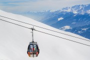 谷愛凌冬奧奇跡，三連冠閃耀冰雪舞臺(tái)，熱點(diǎn)報(bào)道聚焦運(yùn)動(dòng)健將的輝煌時(shí)刻，谷愛凌冬奧三連冠，冰雪舞臺(tái)綻放璀璨光芒