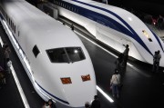 夢(mèng)醒時(shí)分，遺憾未趕上的列車，夢(mèng)醒遺憾，錯(cuò)過的列車