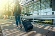 夢中的行李箱之旅，夢游行李箱之旅