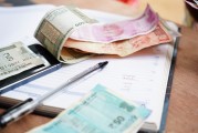 偉能集團(tuán)(01608)發(fā)布中期業(yè)績，股東應(yīng)占虧損1.39億港元 同比減少57.71%