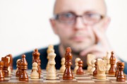 好，用戶讓我寫一篇關(guān)于趣頭條象棋的文章，標題和內(nèi)容都要寫。首先，我需要明確趣頭條象棋是什么?？赡苁侵冈谌ゎ^條這個平臺上的象棋內(nèi)容，或者是某種結(jié)合了頭條平臺特點的象棋形式