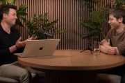 Sam Altman最新訪談：AI將發(fā)現(xiàn)新科學(xué)，未來AI伴侶無處不在，人形機器人街頭漫步