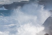 夢中驚現(xiàn)洪水之波，夢中洪水之波的驚現(xiàn)