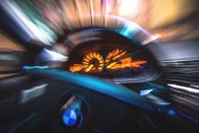 單機飛車游戲下載免費，帶你體驗極致速度和刺激，一款超刺激的單機飛車游戲下載，讓你暢享駕駛樂趣！