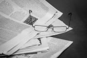 熱點新聞評析，透過現象看本質，深度解析，熱點新聞背后的真相與啟示