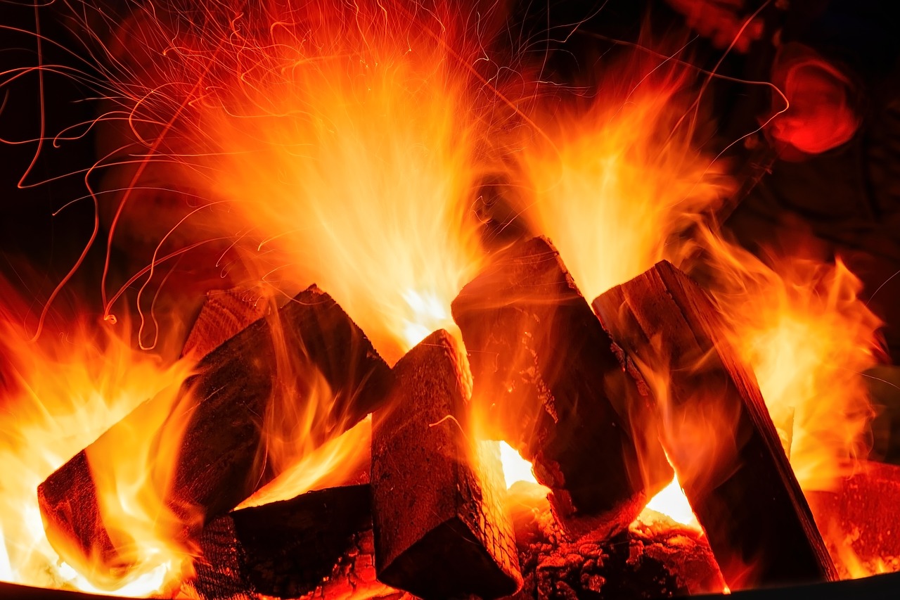 解析夢(mèng)境中的爆炸，做夢(mèng)夢(mèng)到爆炸的含義