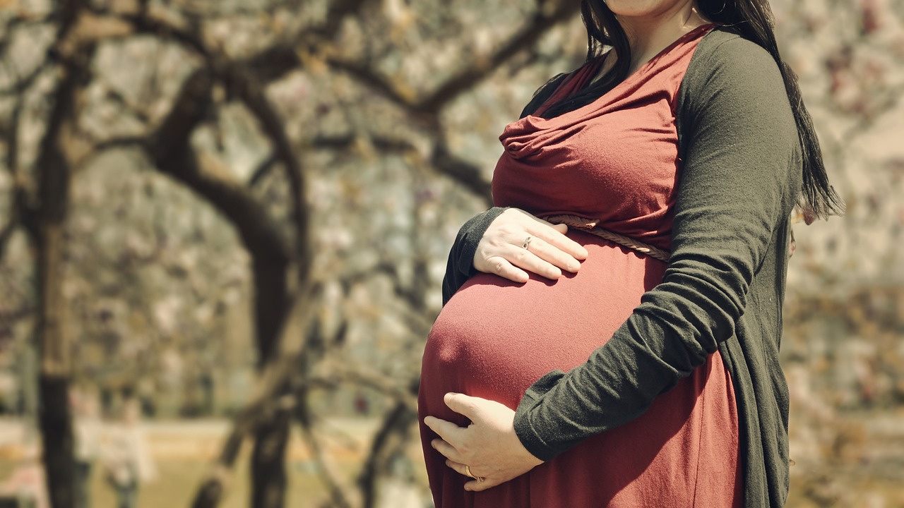 孕婦夢中奇遇，解讀孕婦夢到孕婦的神秘寓意，孕婦夢中奇遇，解讀孕婦夢到孕婦的神秘象征意義