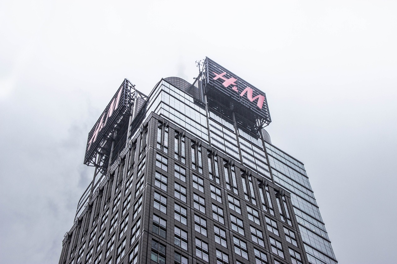 6月TOP50房企銷售超預期，多家頭部房企表態(tài)“保交付”是首要工作