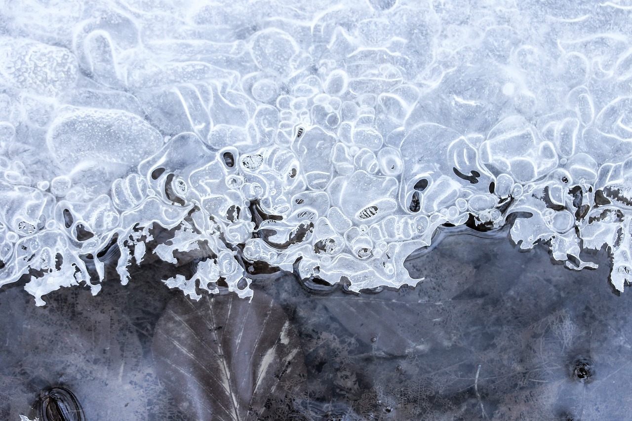 夢(mèng)游水世界，一次水中行走的夢(mèng)境探索