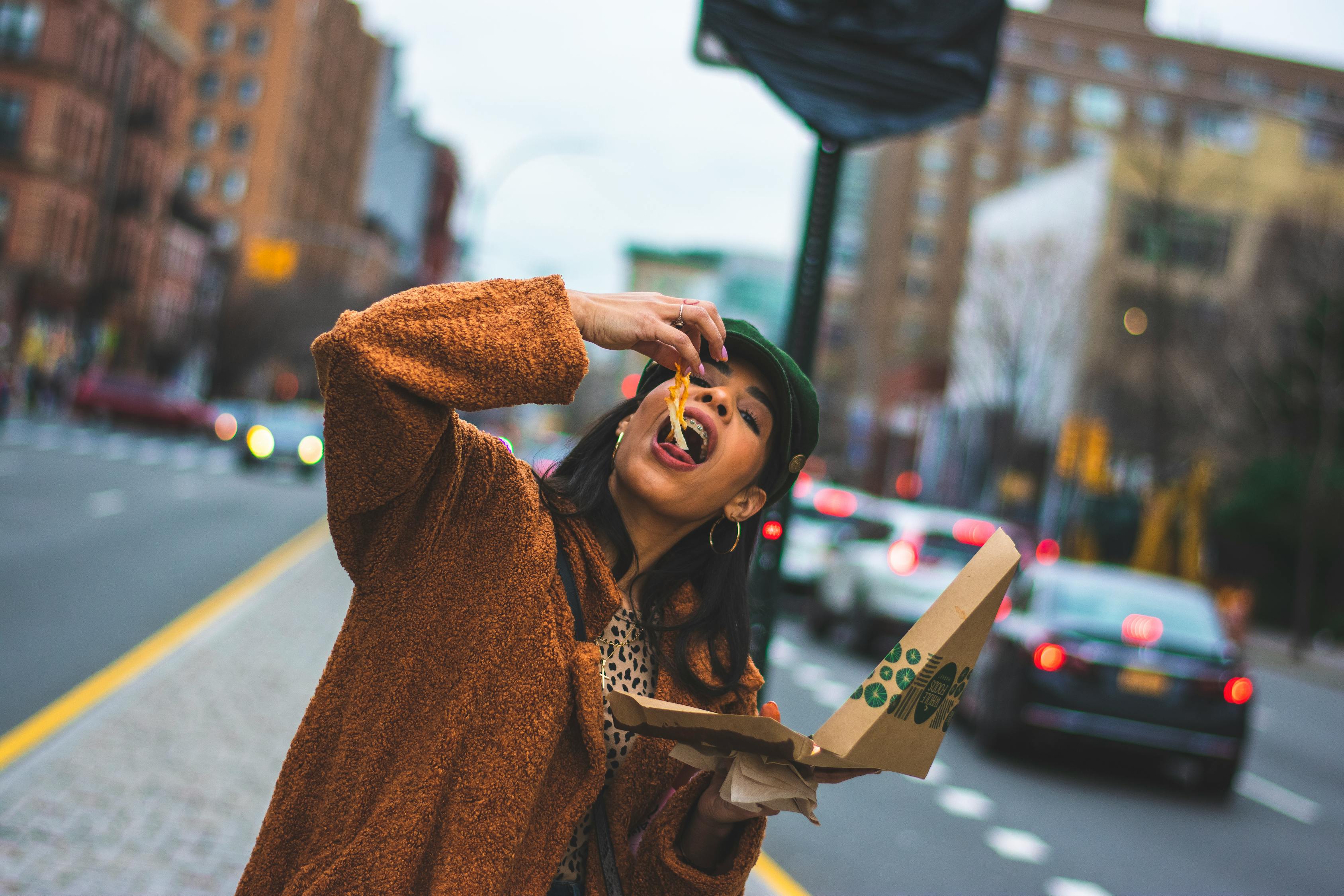 游戲免費(fèi)的時(shí)代，女性玩家的新機(jī)遇與挑戰(zhàn)