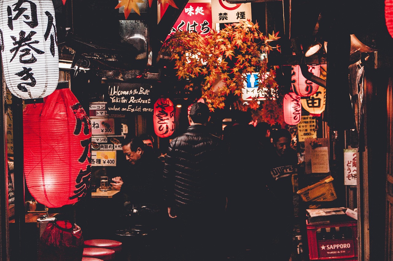 坦克大戰(zhàn)是一款受歡迎的免費(fèi)坦克戰(zhàn)斗游戲。這款游戲在視覺效果、操作性、策略性等方面都做得非常好，贏得了廣大玩家的喜愛。