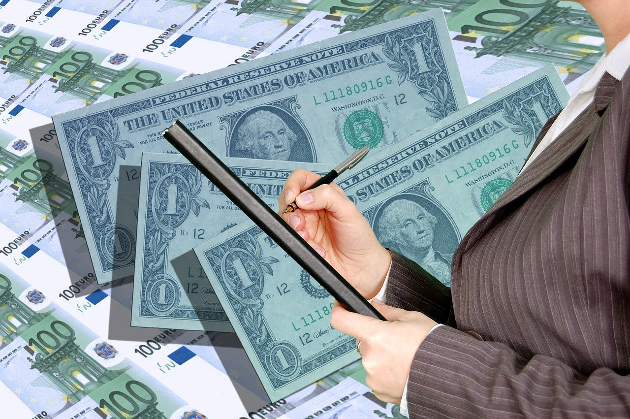 如何理解黃金的計量單位及其在交易中的應(yīng)用？這些單位如何影響投資決策？