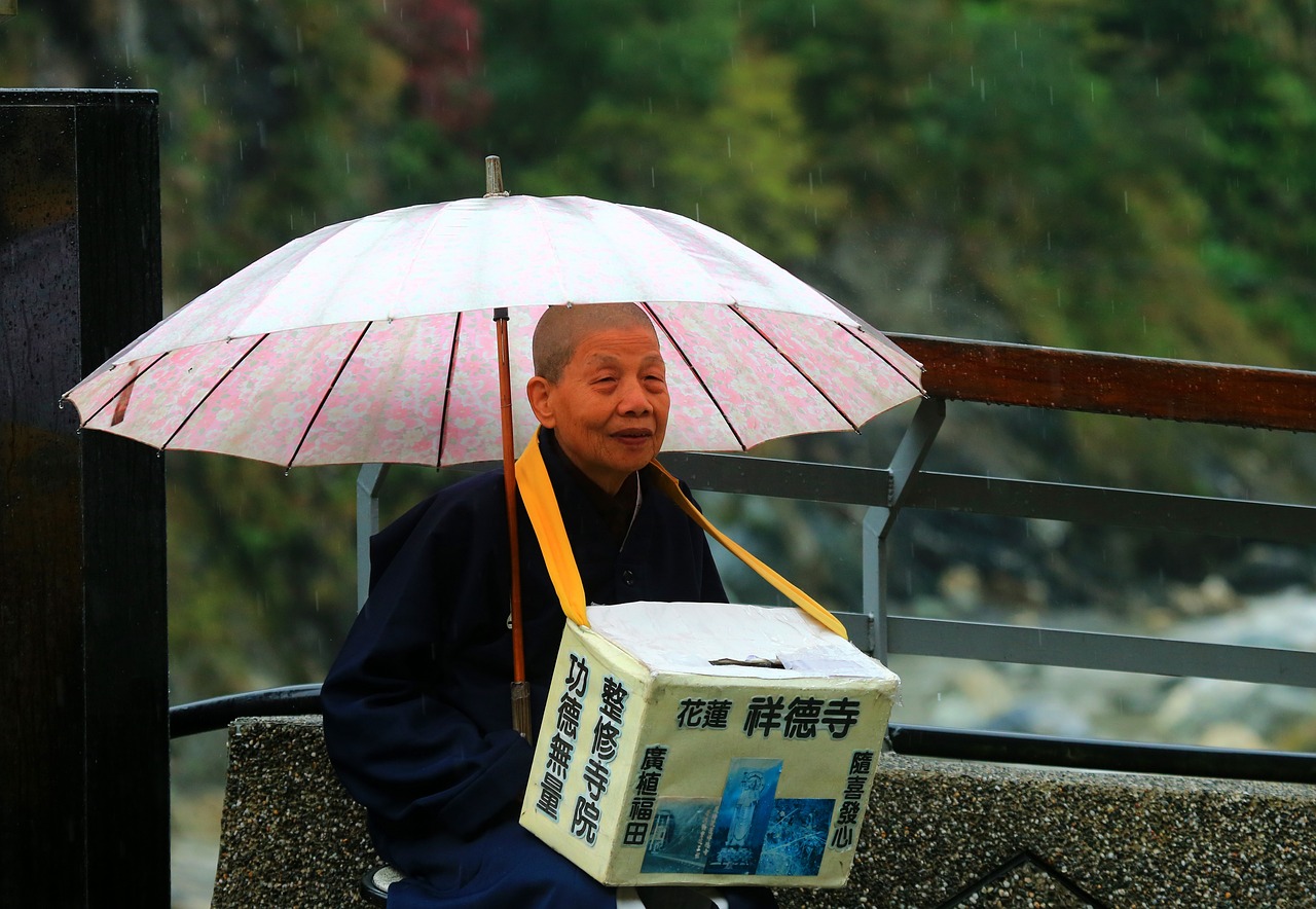 夢中的尷尬，褲子掉了的奇幻之旅