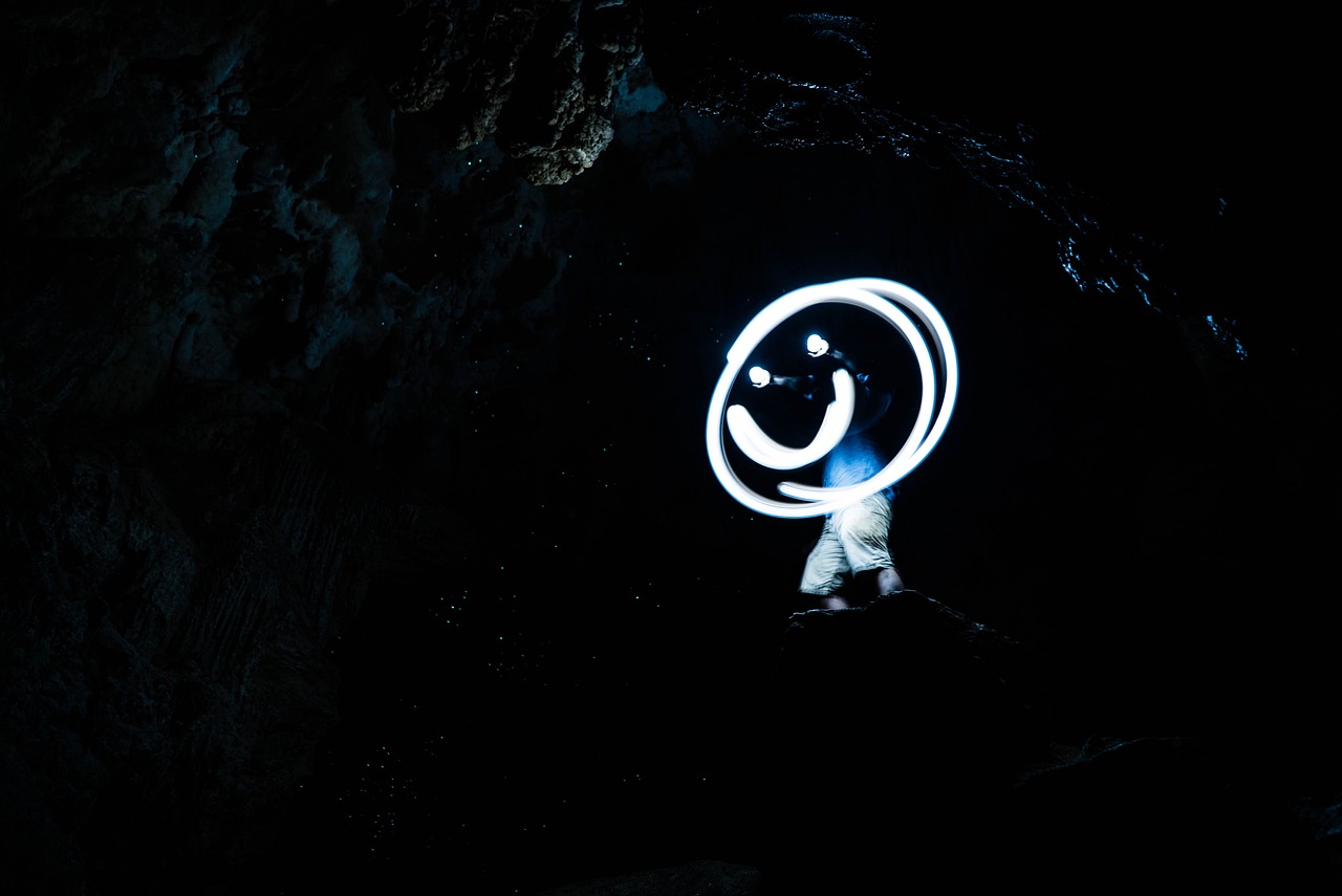 逆冬新黑帽SEO網(wǎng)站，揭秘其背后的秘密與風(fēng)險(xiǎn)