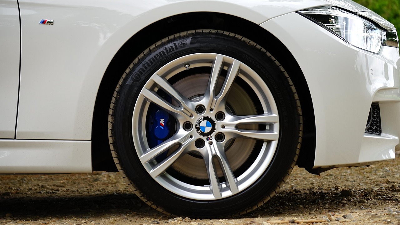汽車專業(yè)網(wǎng)站排名，揭秘汽車行業(yè)信息平臺的實力榜單