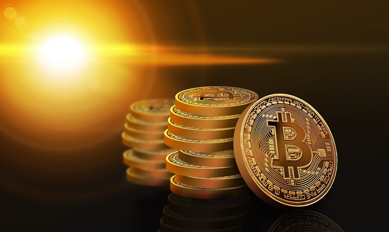 羅博特科:羅博特科智能科技股份有限公司發(fā)行股份及支付現(xiàn)金購買資產(chǎn)并募集配套資金報(bào)告書（草案）摘要（注冊稿）