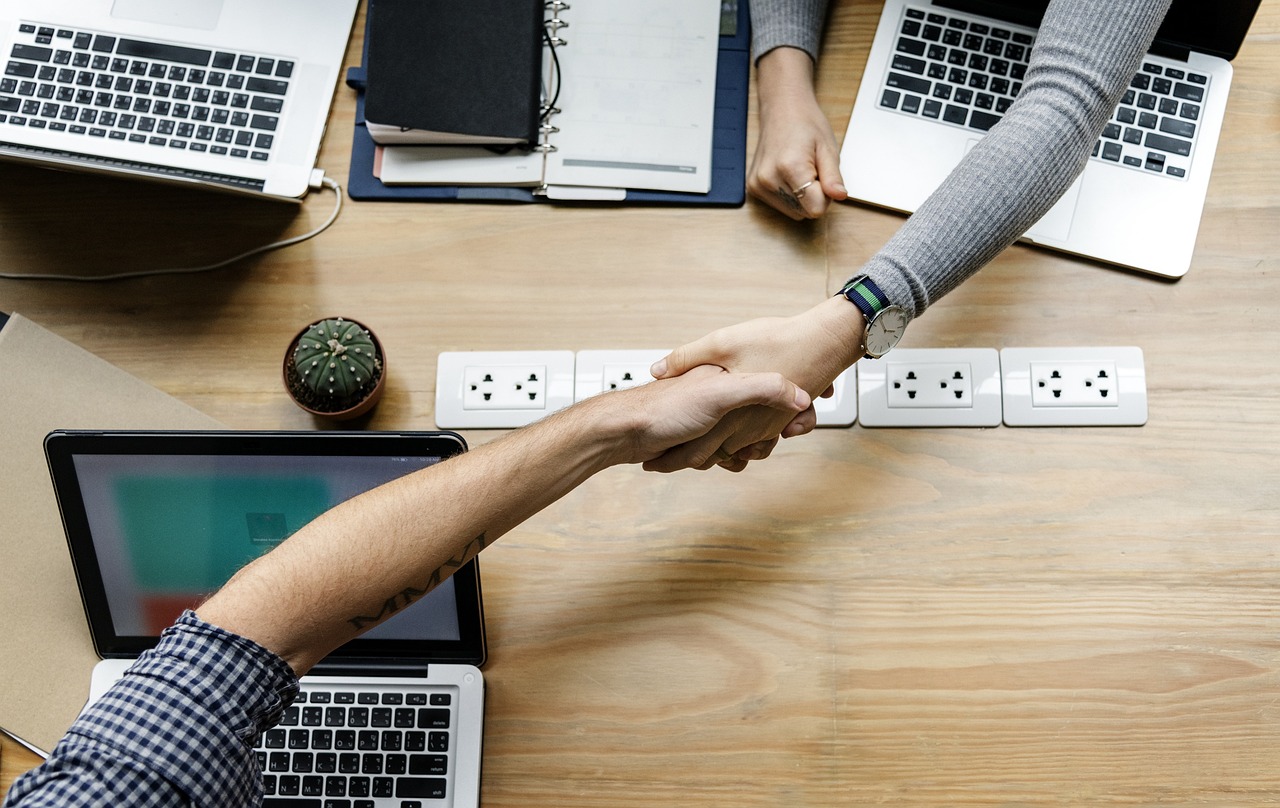 如何輕松注冊騰訊企點(diǎn)，一站式企業(yè)通訊解決方案