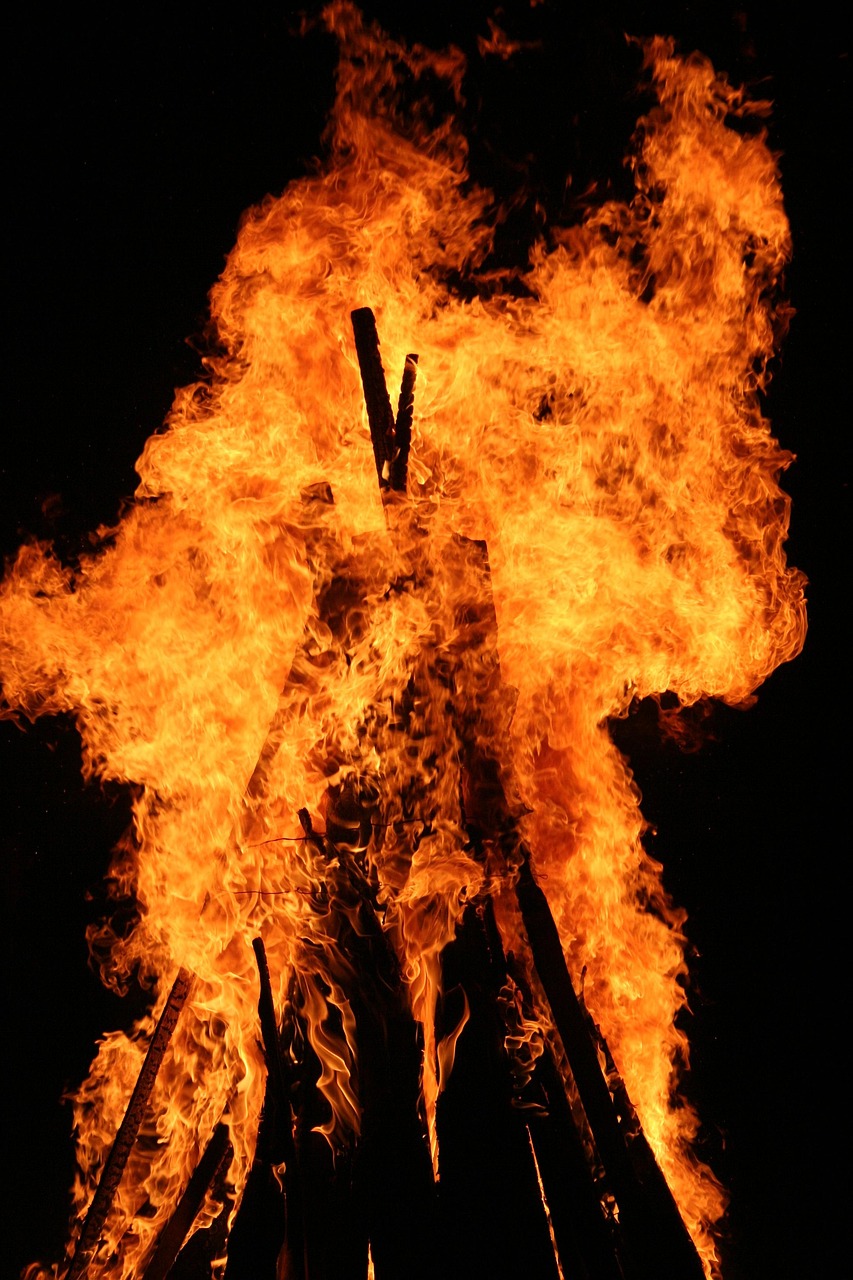 新聞聚焦，關(guān)注社會(huì)熱點(diǎn)，傳遞正能量