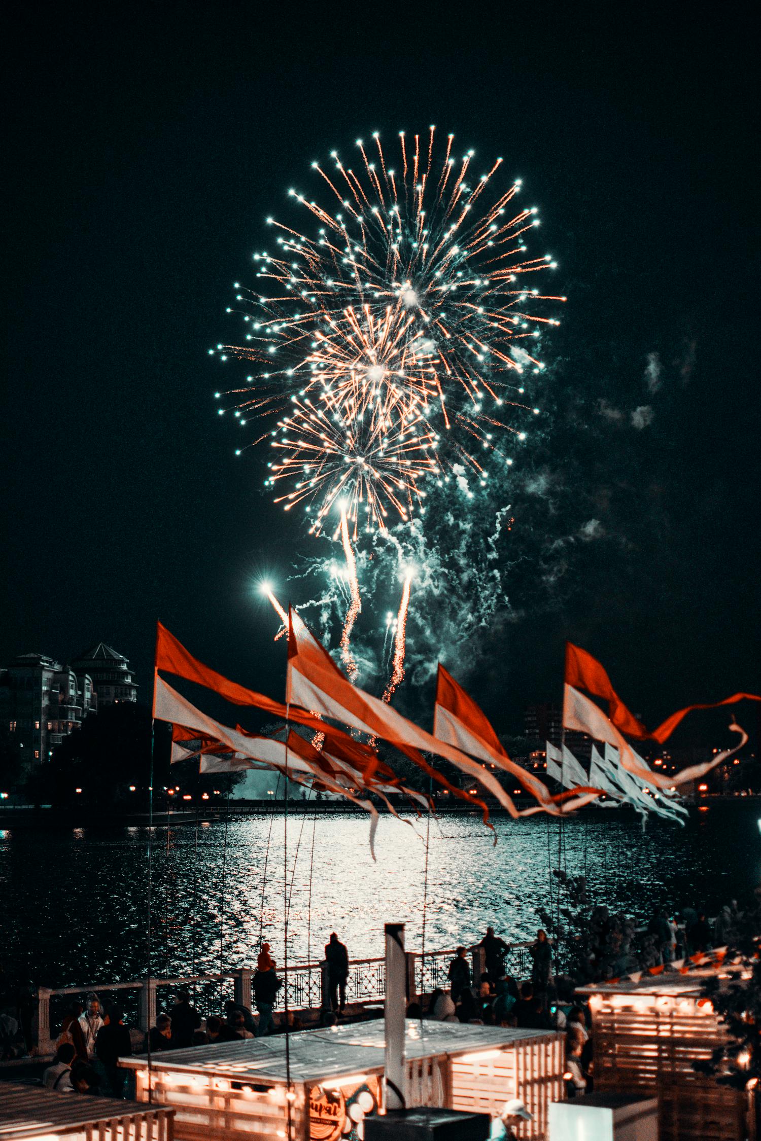 春節(jié)聯(lián)歡晚會熱點(diǎn)新聞，精彩紛呈，傳承文化，共慶新春