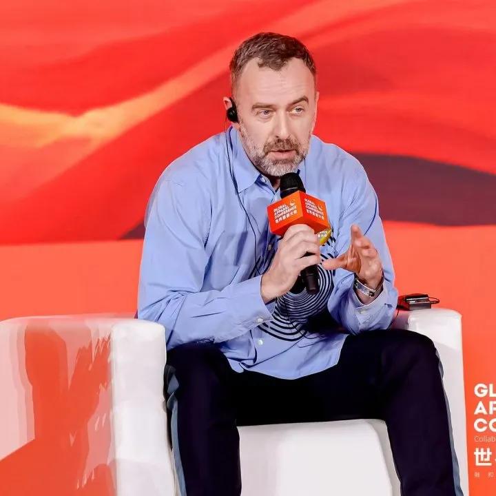 “融和”20個(gè)國(guó)家和地區(qū)服裝精英，2024世界服裝大會(huì)在東莞虎門開幕！