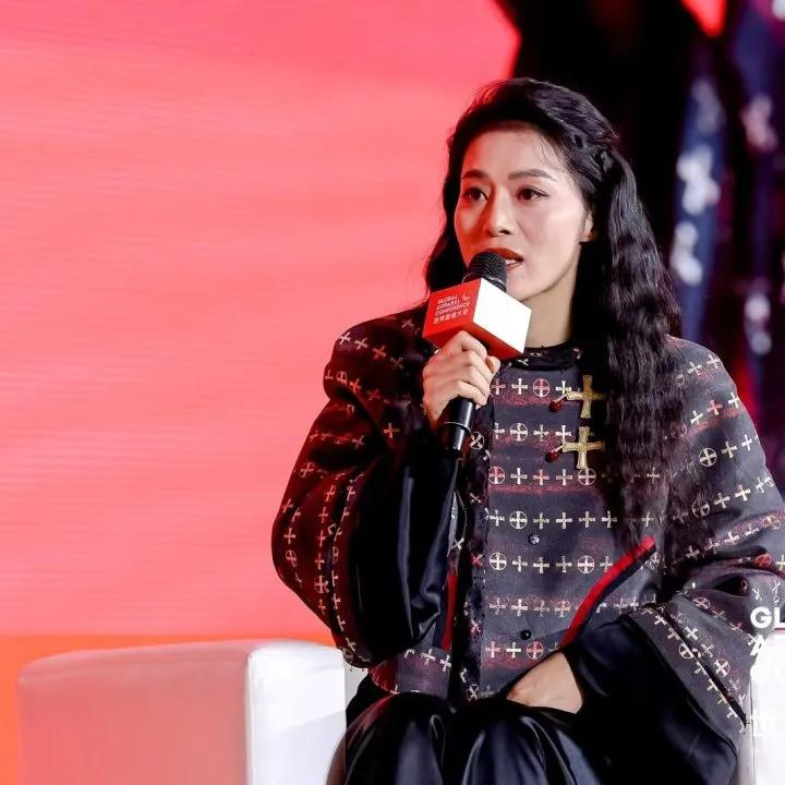 “融和”20個(gè)國(guó)家和地區(qū)服裝精英，2024世界服裝大會(huì)在東莞虎門開幕！