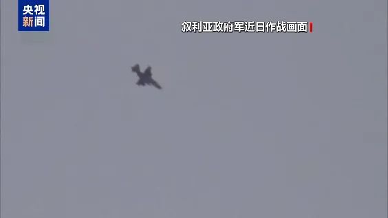 突發(fā)！敘利亞總統(tǒng)已離開首都！多次響起爆炸聲，反政府武裝：“開始包圍首都”！特朗普：美國不要卷入